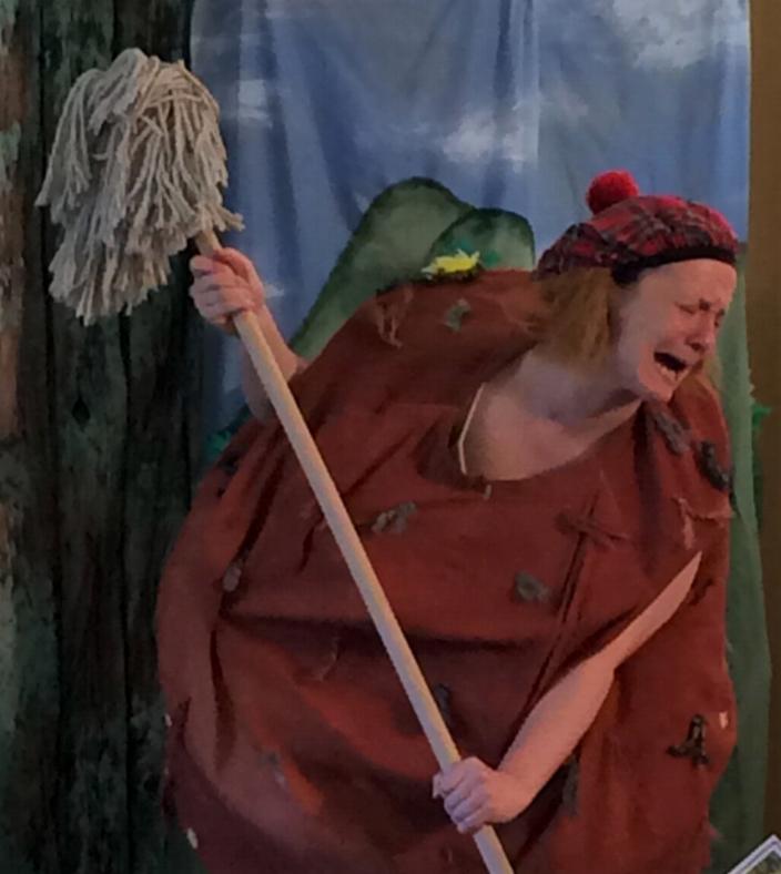 Lauren C Moore as Major Haggis