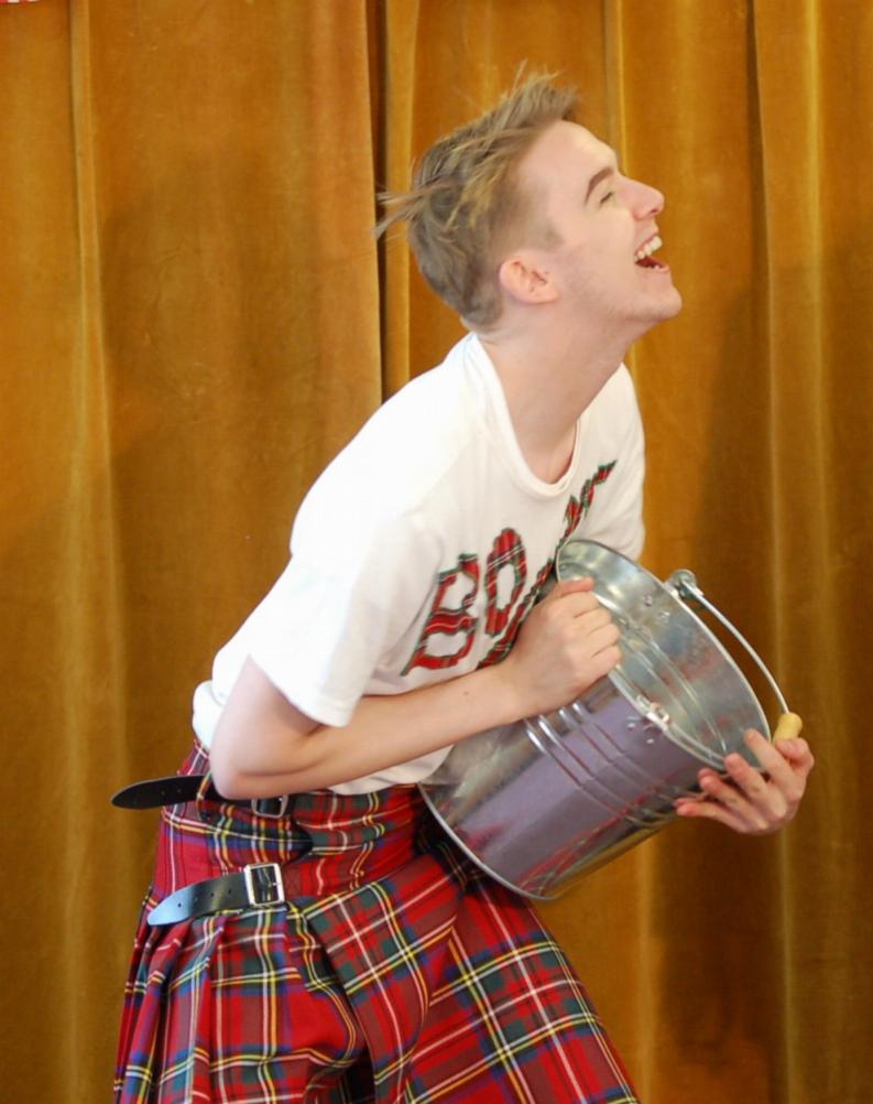 Ross McNally as Boaby