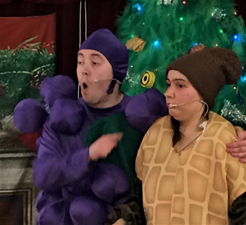 25. Mark McMinn as Fruit and Sarah J Warren as Nut
