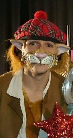 Jack Douglas as Tom Jones the Cat in 'Nicky-Dicky Whittington and her Cat' - 2016